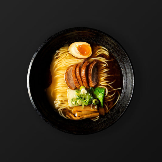 Shoyu Ramen - Canard laqué - Saveur d'ail noir ♥️