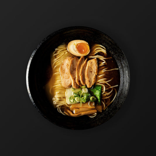 Shoyu Ramen - Poulet braisé - Saveur d'ail noir